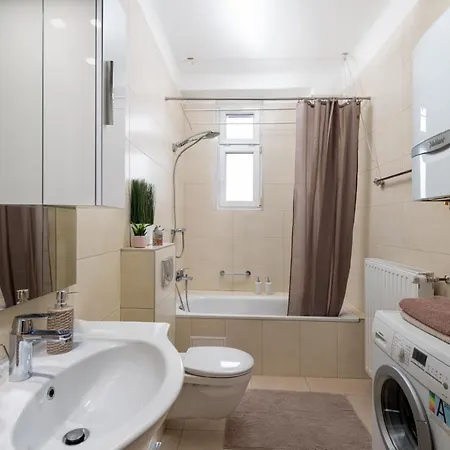 Budapest Deluxe Apartment With Free Car Park Exterior photo